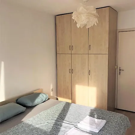 Sunshine By Flat Mаnager Warna